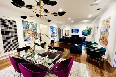 Image de Art House-  5 Mins From Highland Park Village