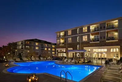 Image de 1-Bedroom Apartment - 7-day min. - Background check/Lease Required