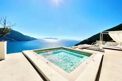 Image de The Villa has a fully  private swimming pool
