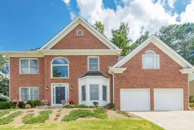 Image de Big Beautiful Modern Home