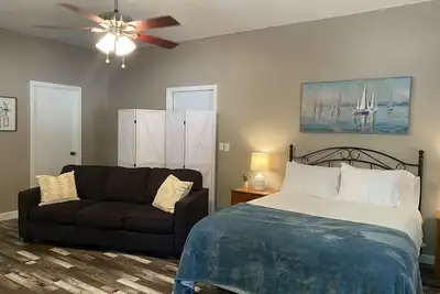 Image de Peaceful updated studio near Lake Tenkiller