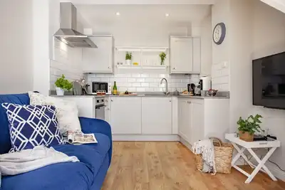 Image de Cobblers Cottage -  a traditional cottage just moments from the seafront