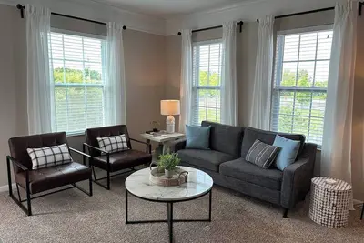 Image de The Pondview Perch | Fast WiFi | Washer/Dryer!