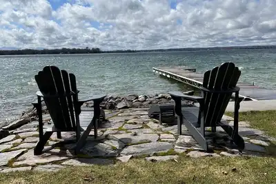 Image de Pet Friendly Beach House with Bunkie Bar & Hot Tub