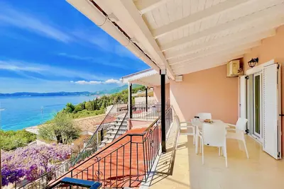 Image de Nissaki Lilium Luxury Apartment