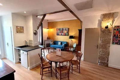 Image de Ze Perfect Place Garibaldi & Bonaparte - Appartement  3 Chb - Ac - Balconnet