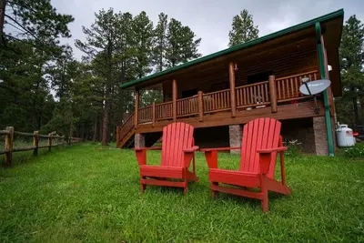 Image de Riverfront Retreat (Cabin 100)