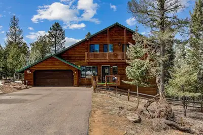 Image de All Seasons Chalet- Beautiful cabin in Divide, Co!