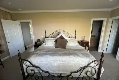 Image de Vineyard Suite at Chateau Valhalla