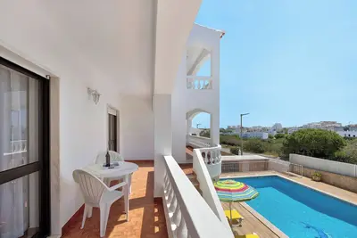 Image de Appartement \"Casa Atlântico nº6\", proche de la mer, avec piscine partagée et Wi-Fi