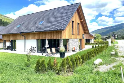 Image de Chalet confortable avec vue sur la piste de ski