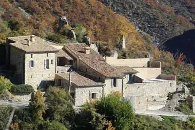 Image de Homerez - Villa spacieuse avec piscine à Chaudebonne