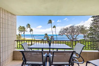 Image de Maui Oceanfront Condo w/ Beach Access & Lanai - Koa Lagoon 406