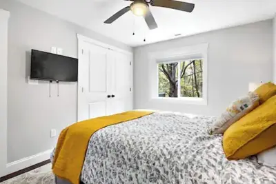 Image de Private cozy 1 Bedroom Guest Suite; 17 min from downtown Avl