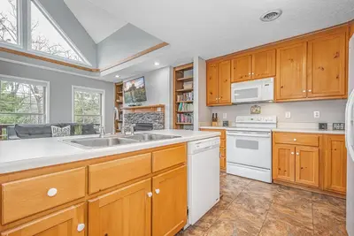 Image de Mountain Lake Lodge | Pet Friendly, Hot Tub, Views