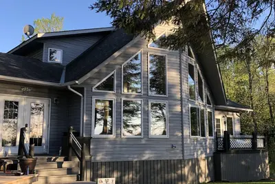 Image de Pier 6 - Ultimate 5 bedroom family destination on beautiful Shoal Lake/Lotw On