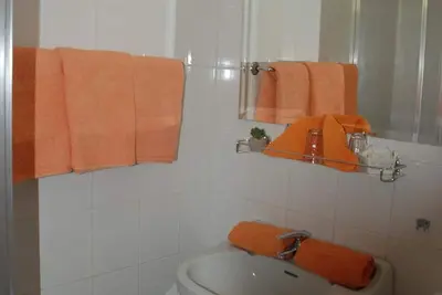 Triple room, balcony, lake view Ost - Pension Agnes