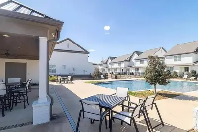 Image de 3 bed/3. 5 bath condo perfect for the whole family
