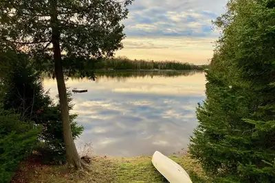 Image de Beautiful 3 Bedroom Cottage on Whitestone Lake