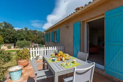 Image de Belle maison de vacances privée avec climatisation, Wifi, Tv, terrasse et parking