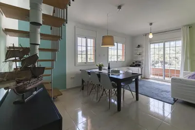 Image de Bright Duplex Apartment With Pool