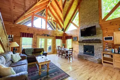 Image de ★ Amazing Sunset Views ★ Arcade, Game Room, Hot Tub, Private Decks