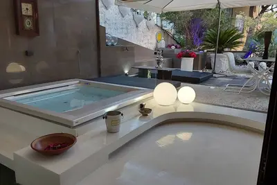Image de Last minute unique jacuzzi garden handsome apartment