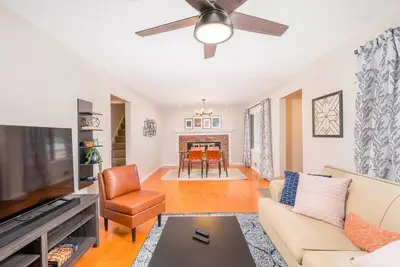 Image de 𝐂𝐨𝐭𝐭𝐚𝐠𝐞 𝐨𝐧 𝐊𝐞𝐫𝐧𝐚𝐧 - Sleeps 5