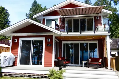 Image de Illahee - Beautiful ocean front cottage