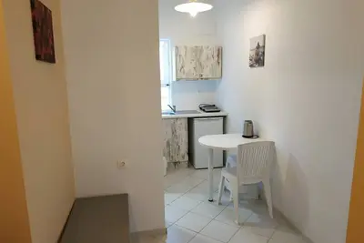 Image de Petit Appartement Pour 3 Pers à 70mètres De La Plage