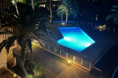 Image de 3 mn plage et centre ville