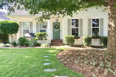 Image de The Cottage in Grovetown - 4 Bedroom Southern Retreat