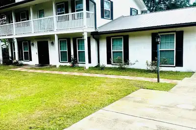 Image de Bella 5 Bedrooms - Home is where your heart is.