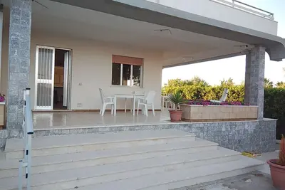 Image de Cozy family villa 120 meters from the sea