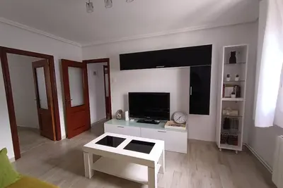 San Roque apartment 3 rooms. Wifi near the center and universities.