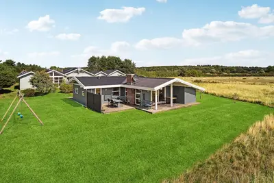 Image de Superbe maison à Millinge avec sauna