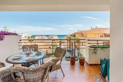 Image de Appartement confortable de 2 chambres à.