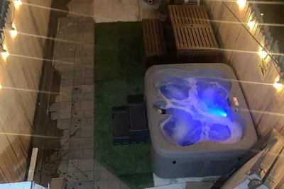 Luxury Federal Hill Townhouse w/Hot Tub