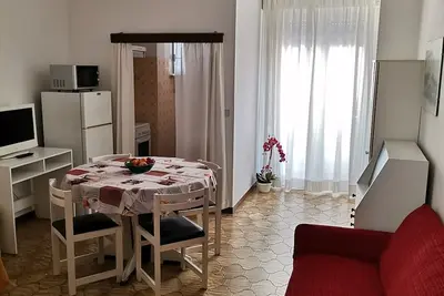 Image de Apartment with large balcony 30 mt from the beach