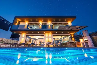 Image de ultra luxury villa