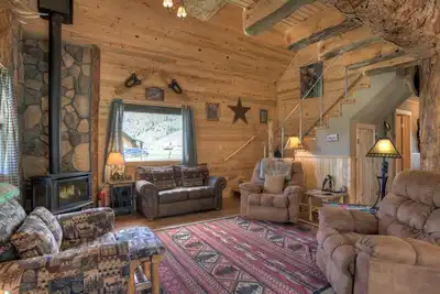 Image de Cozy Log Cabin -  Mountain Views - Atv's Welcome  Near Creede