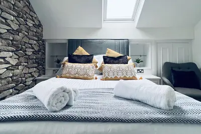 Image de ☆ The Cottage - Cosy 1 bedroom, central location ☆