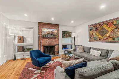 Image de Townhome | Patio | Parking | Hosted By StayRafa