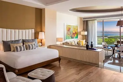 Image de 7 Day Getaway at the Grand Luxxe