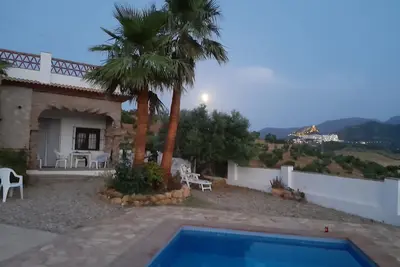 Image de Las Palmeras, romantic vacation home with private pool in a secluded location