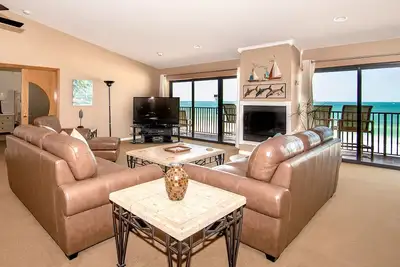 Image de Surfside 601 - Oceanfront Penthouse - 4 Bedroom - 3. 5 Bath