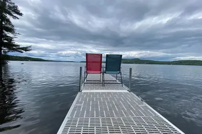 Image de Last Minute Welcome! Waterfront 4-season house. Peaceful but central Location.