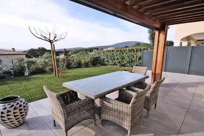 Image de Appartement T2 - 4 personnes - Piscine résidence - Climatisation - WiFi - Sainte Maxime