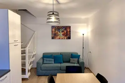 Casa Lucia Duplex \"Passeggiata\" only 100 mt from Lake