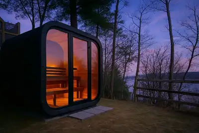 Image de Waterfront Home with Sauna on Seneca Lake Flx Wine Trail